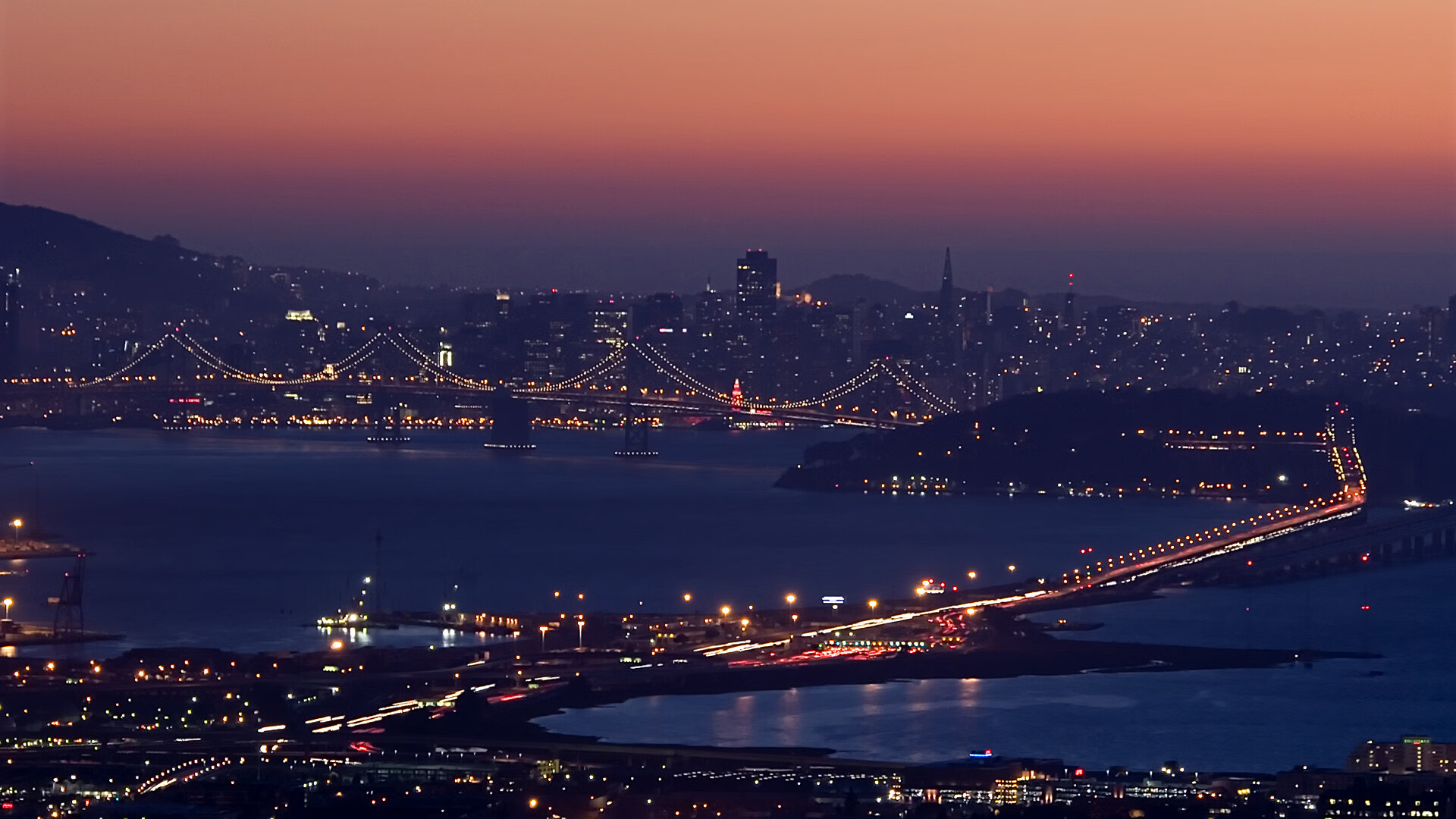 高尔凭借个人能力,一人突破多重防线创造进攻机会,高尔高尔基